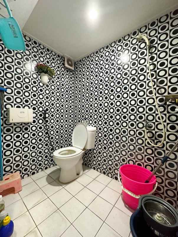 sale rumah 2nd 2lt cluster bambu apus jakarta timur