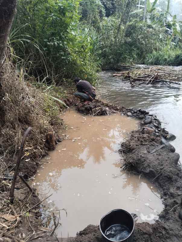 tanah dan sumber mata air panas subang