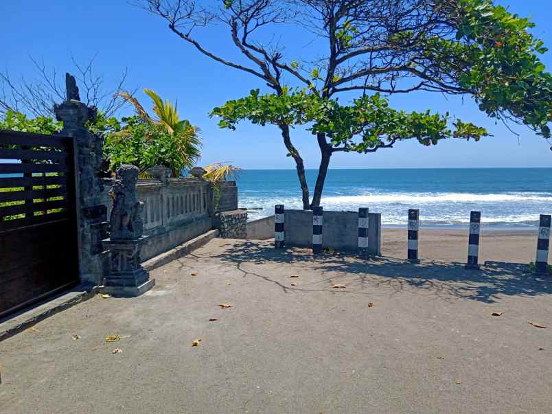 tanah jalan pantai lima or babadan