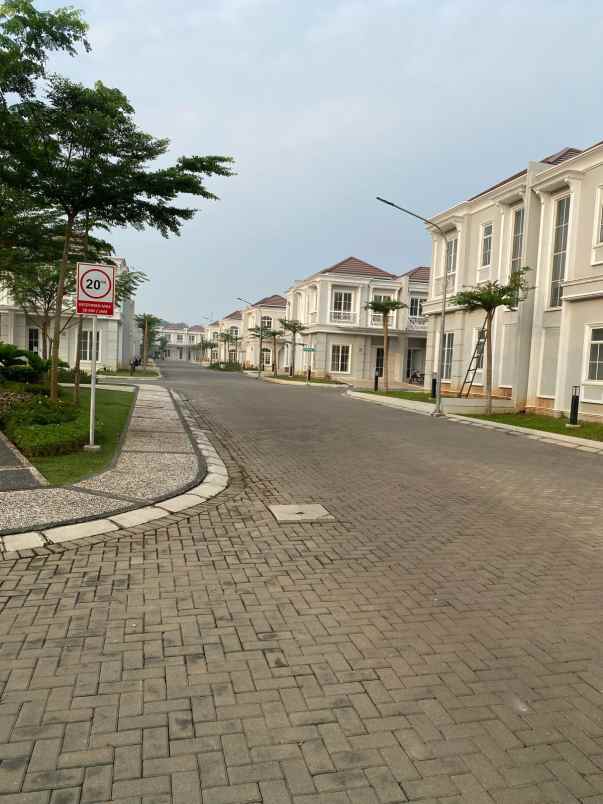 termurah dijual rugi rumah mewah 2 lantai dekat bsd