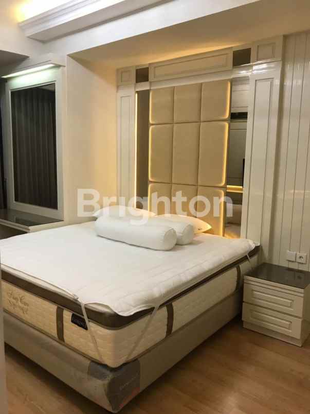 the peak view city suramadu lantai 33