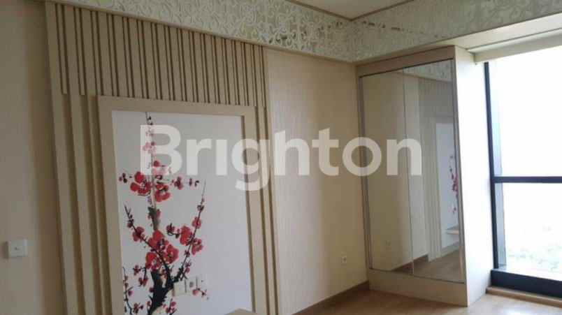 the peak view city suramadu lantai 33