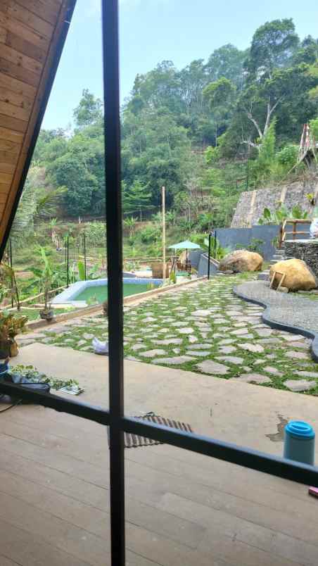 villa di jl rancakalong sumedang
