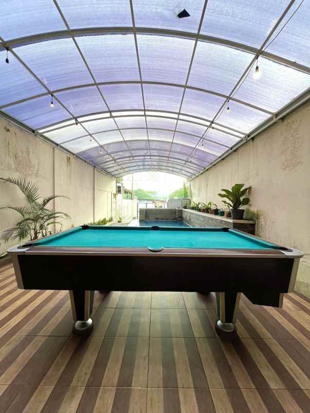 villa stadebar cisarua puncak