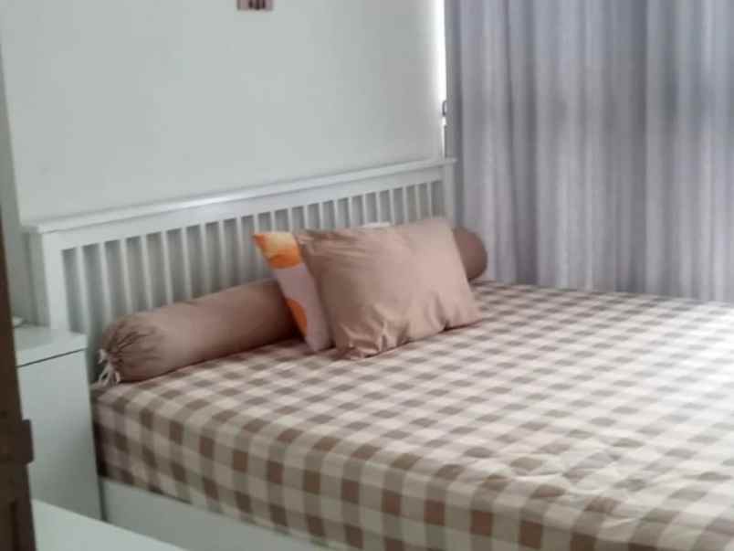 apartemen gold coast pik 2br furnish