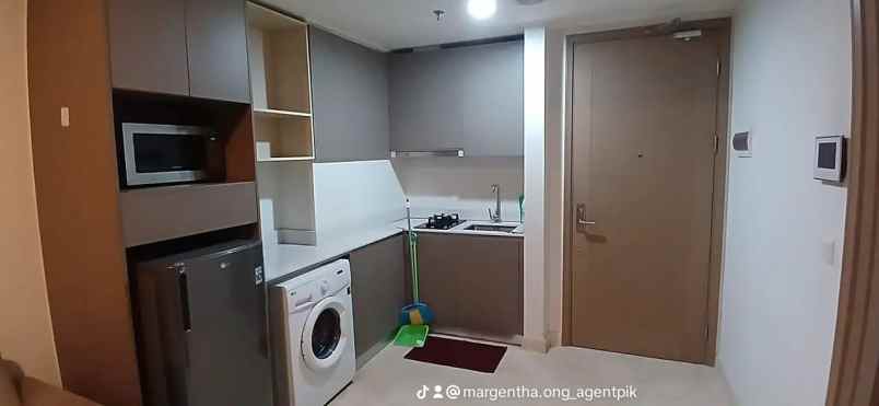 apartemen gold coast pik atlantic furnish