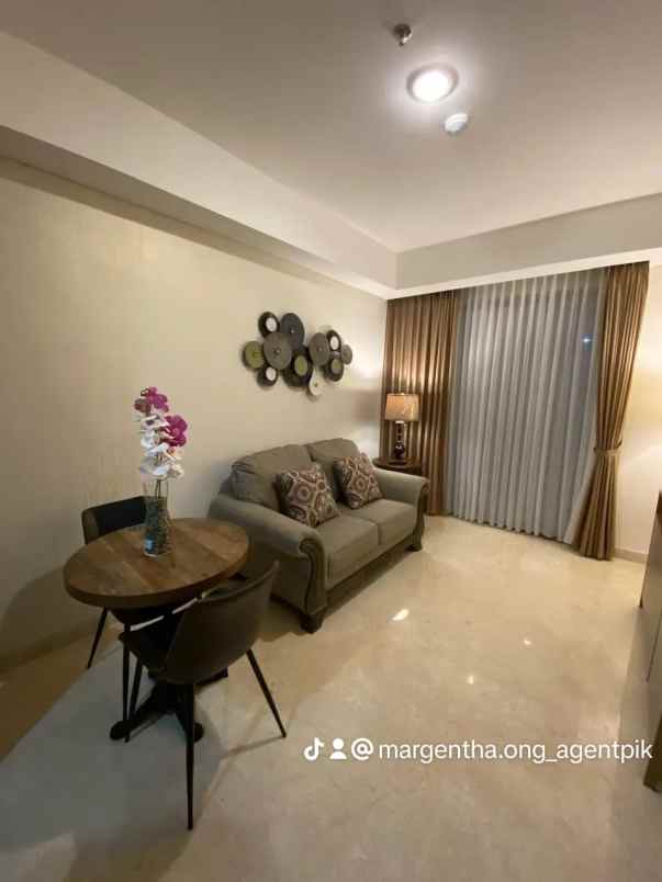 apartemen gold coast pik bahama full furnish