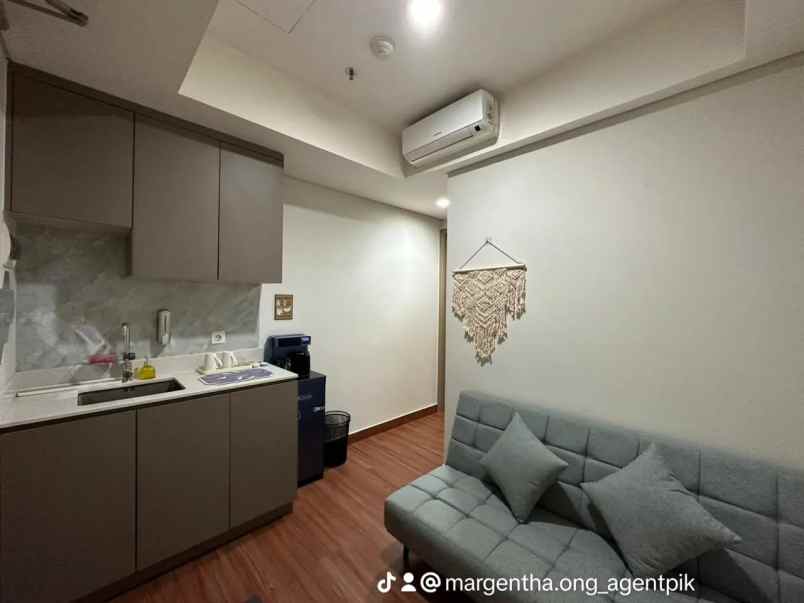 apartemen gold coast pik honolulu fully furnished