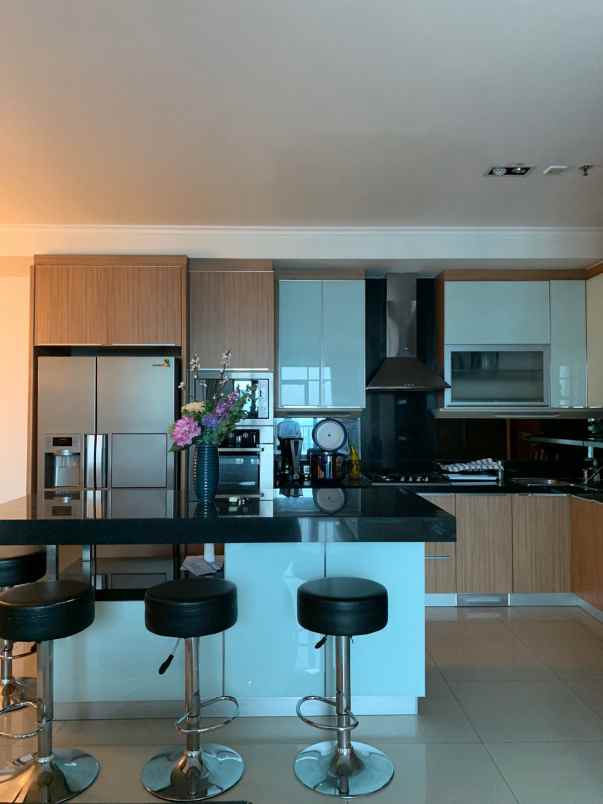 Hampston Park Apartment Full Furnish Type Penthouse