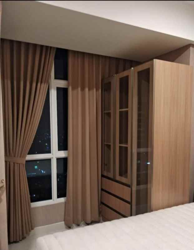 dijual apartemen apartemen roseville soho