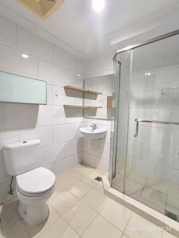 dijual apartemen apartemen waterplace