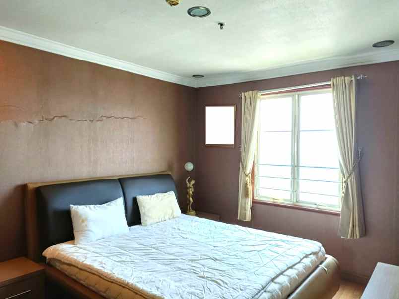 dijual apartemen apt french walk moi kelapa