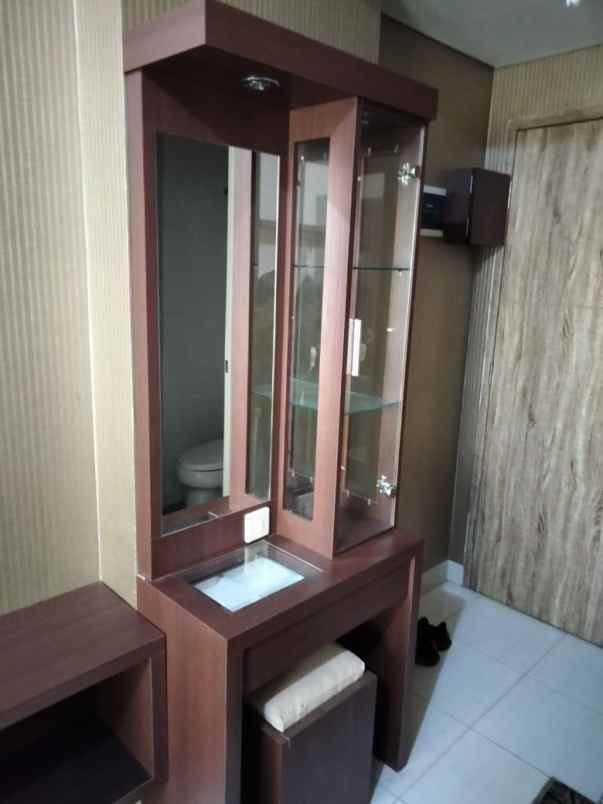 dijual apartemen jl diponegoro