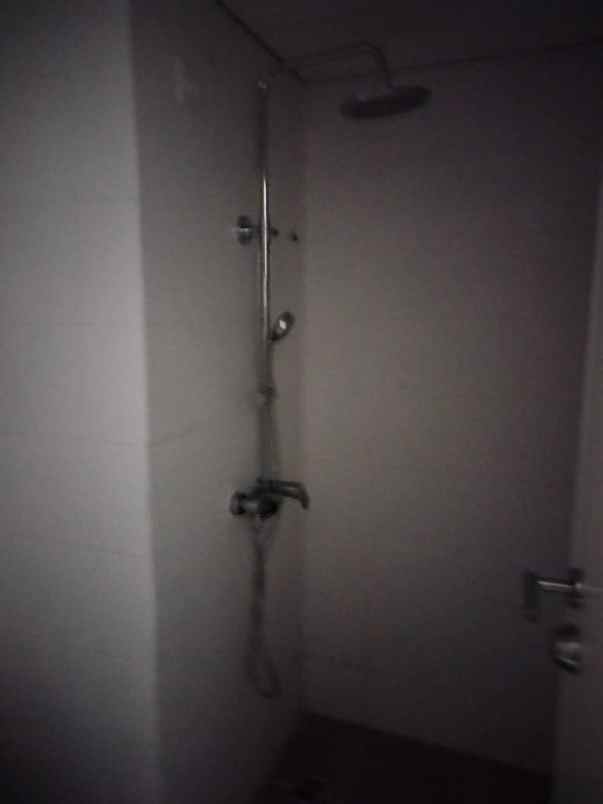 dijual apartemen jl diponegoro