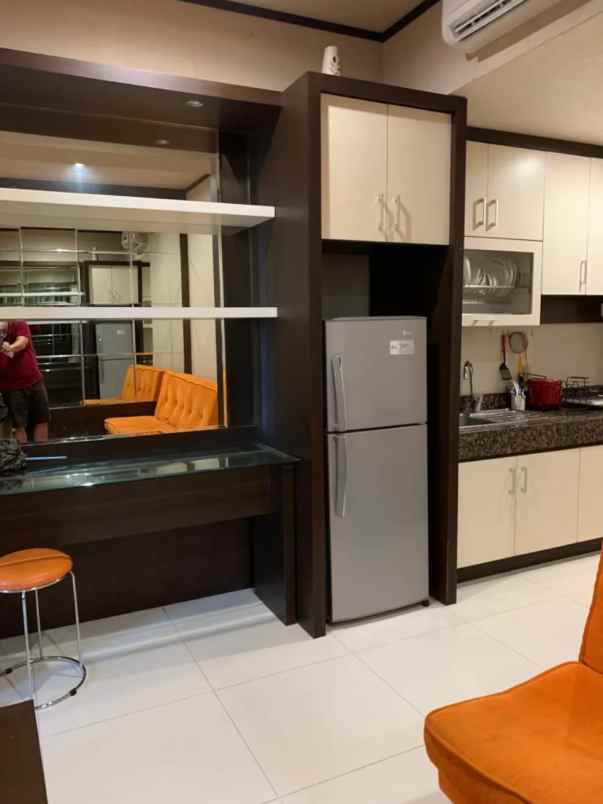 dijual apartemen jl pemuda 108