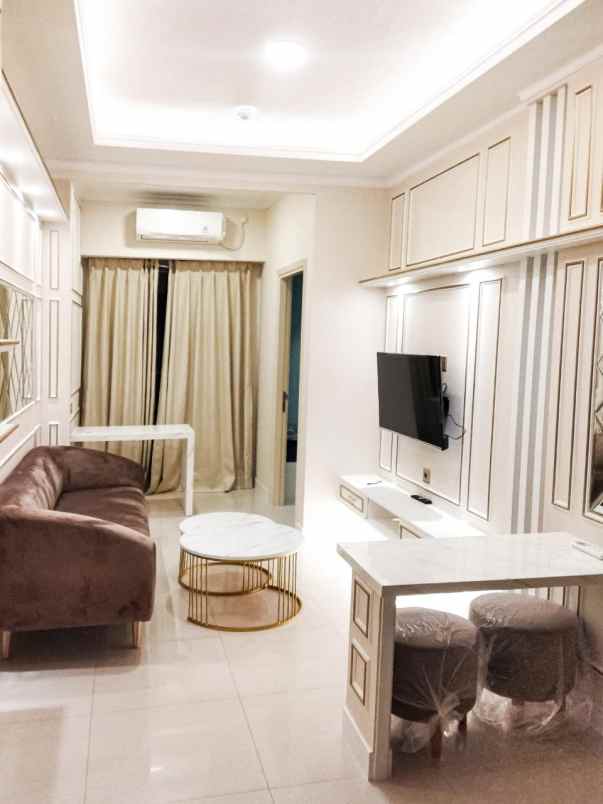 dijual apartemen pakuwon indah