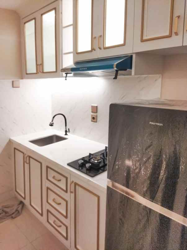 dijual apartemen pakuwon indah