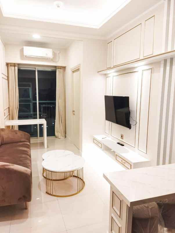 dijual apartemen pakuwon indah