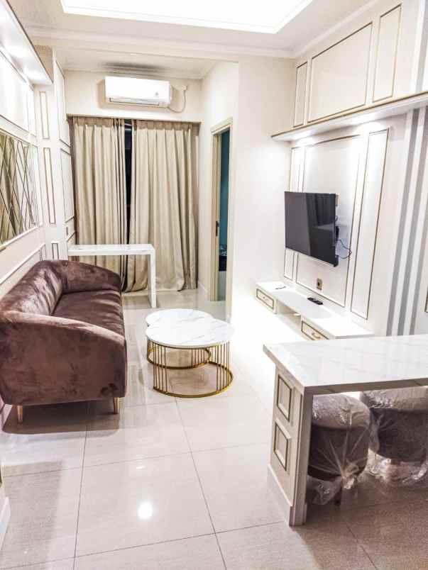 dijual apartemen pakuwon indah