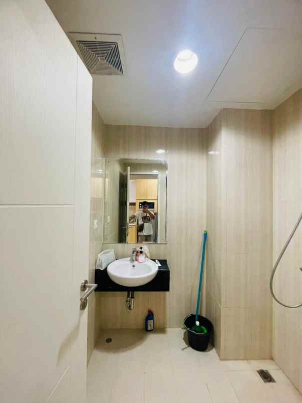 dijual apartemen sentul city