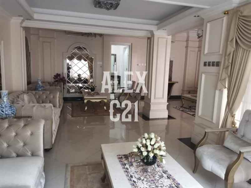 dijual b u rumah di jakarta selatan kebayoran baru