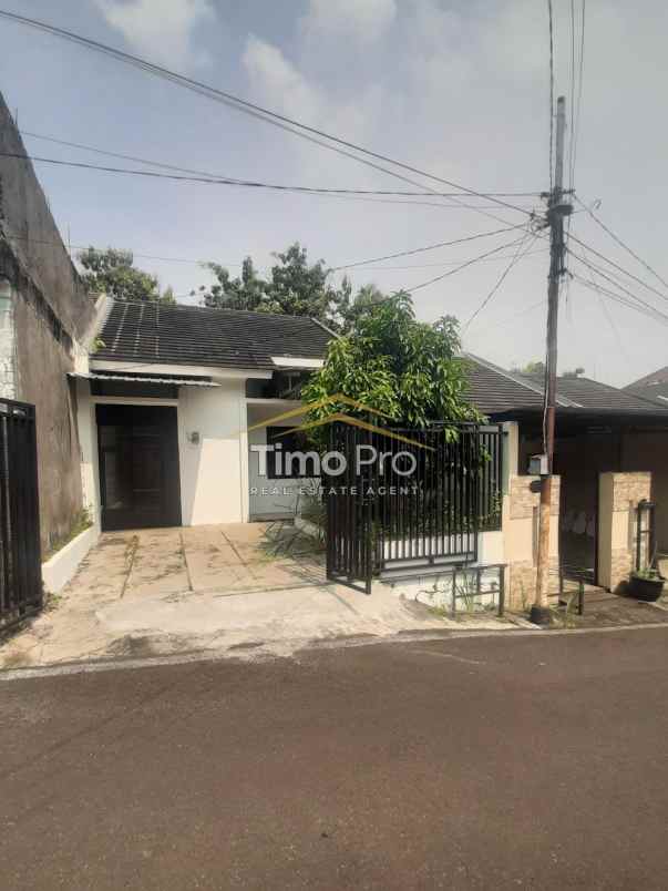 dijual bawah njop rumah siap huni di jangli semarang