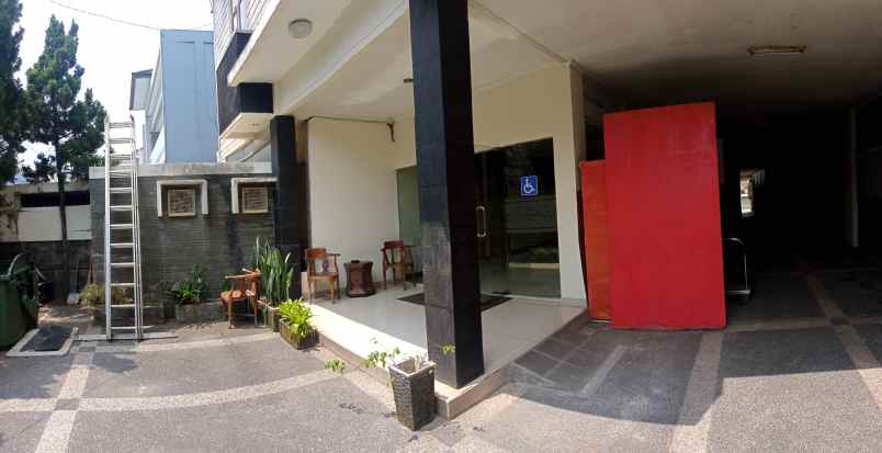 dijual cepat bangunan hotel harga miring