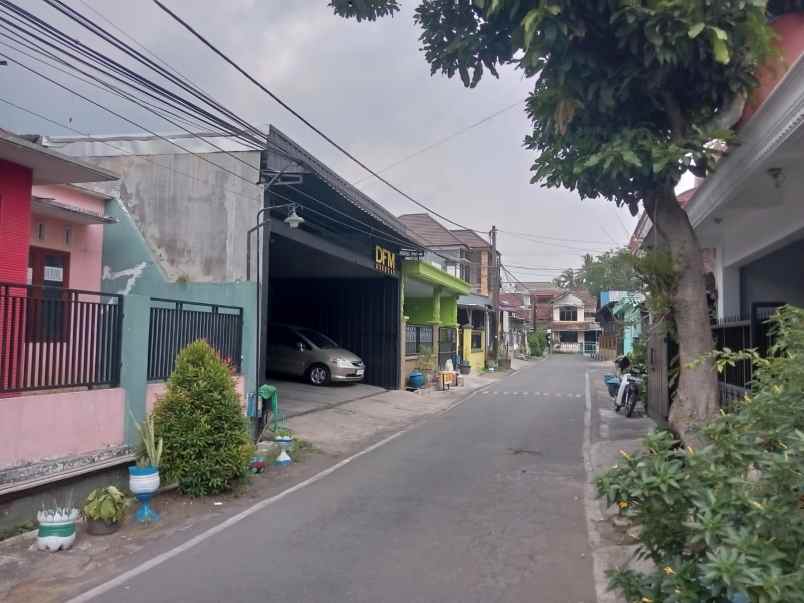 dijual cepat rumah di puskopad dekat masjid