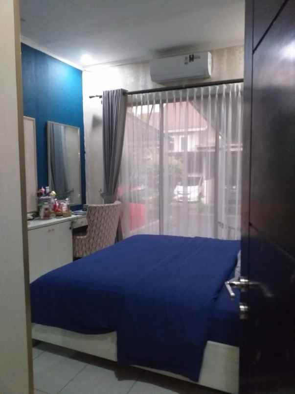 dijual cepat rumah siap huni di legenda wisata