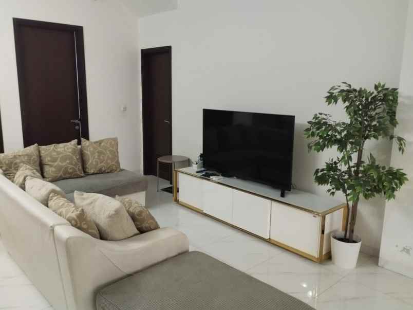 dijual cluster flavio di suvarna cikupa tangerang