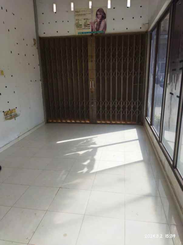 dijual kosan 3 pintu kios di kartama jalan provinsi