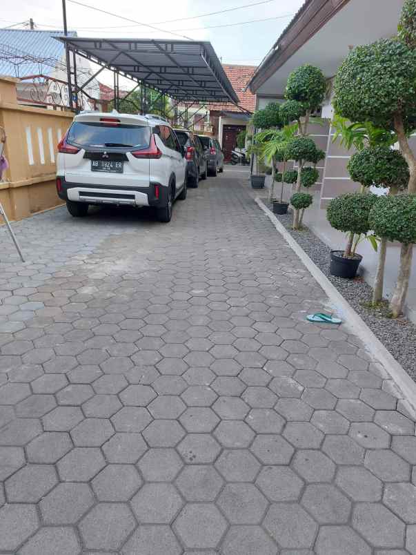 dijual kost jalan ikan jrabangan