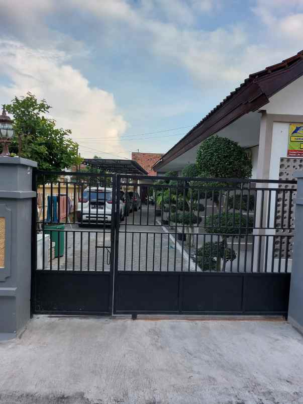 dijual kost jalan ikan jrabangan