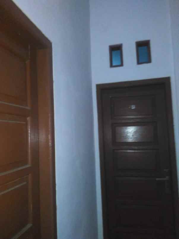 dijual kost jl raya tajur sindangrasa