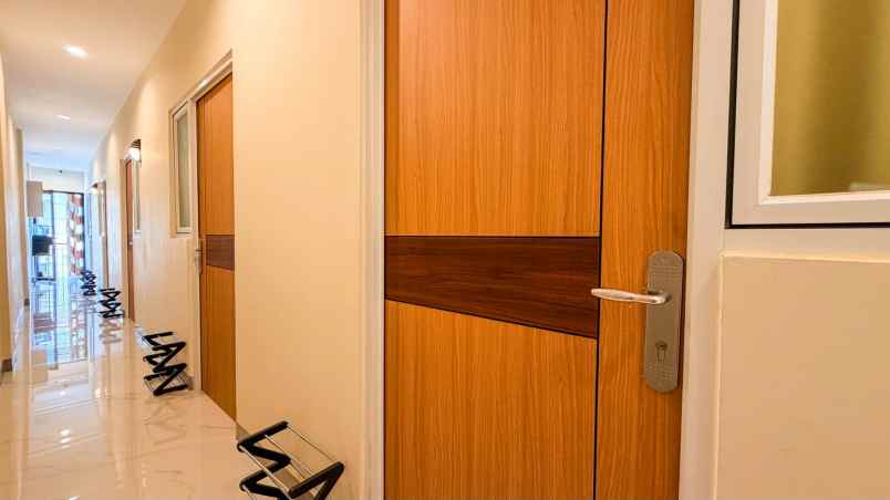 dijual kost jl raya tanjung duren