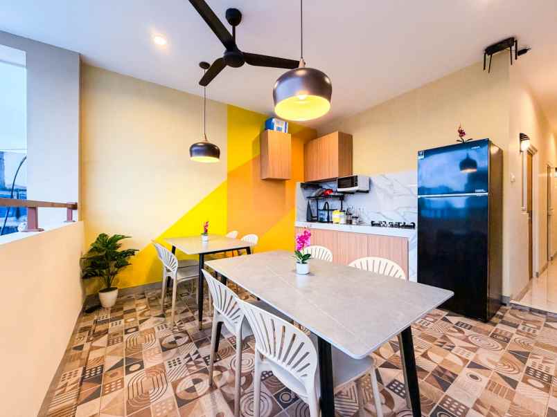 dijual kost jl raya tanjung duren