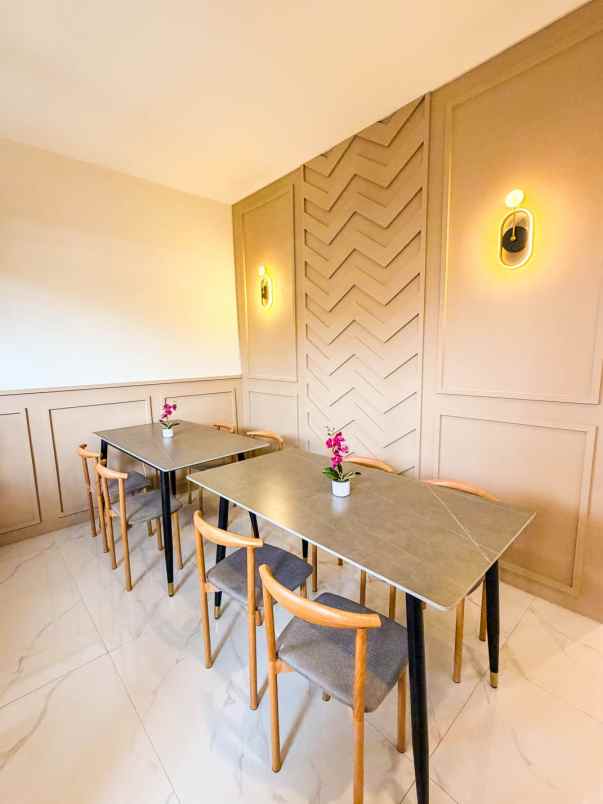 dijual kost jl raya tanjung duren