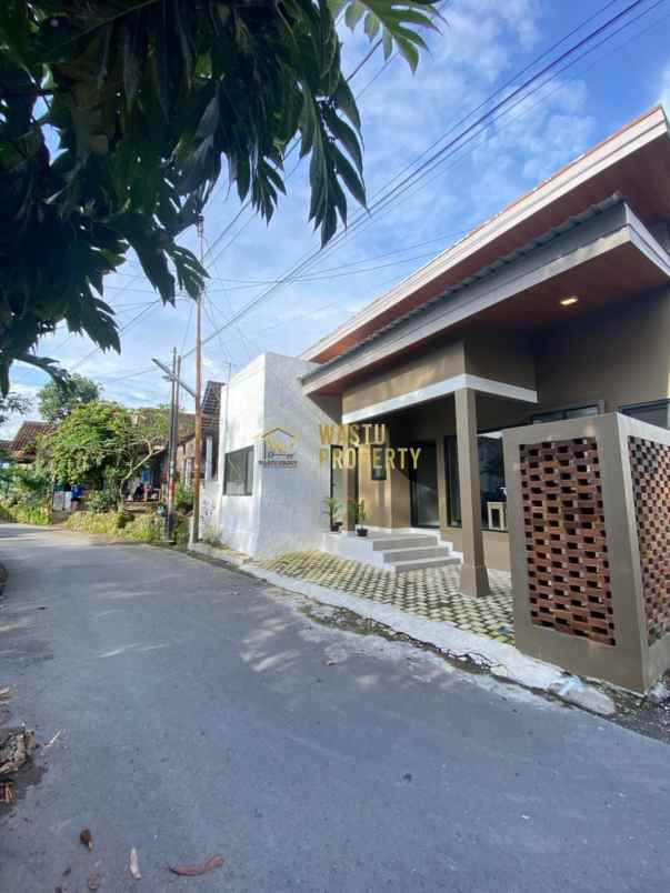 dijual kost murah 9 kt dekat kampus uii di ngaglik