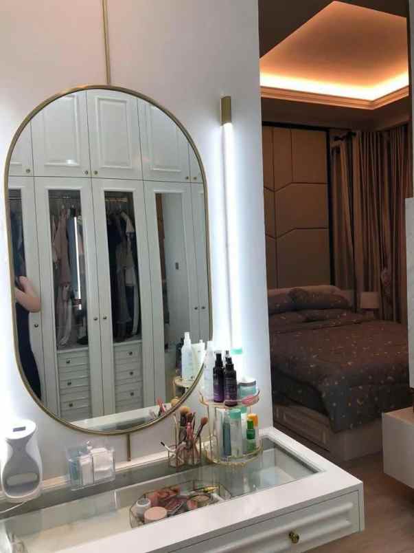 dijual murah rumah lavon swan city tanggerang 2 lantai