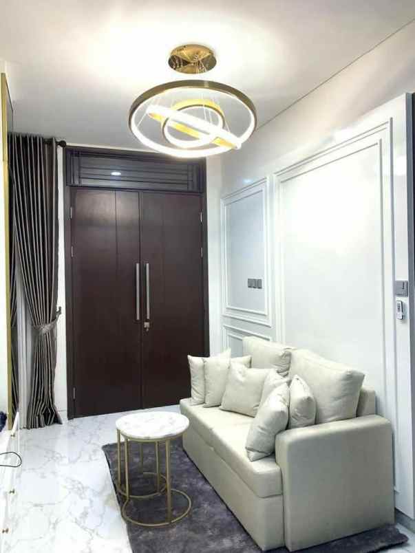 dijual murah rumah lavon swan city tanggerang 2 lantai