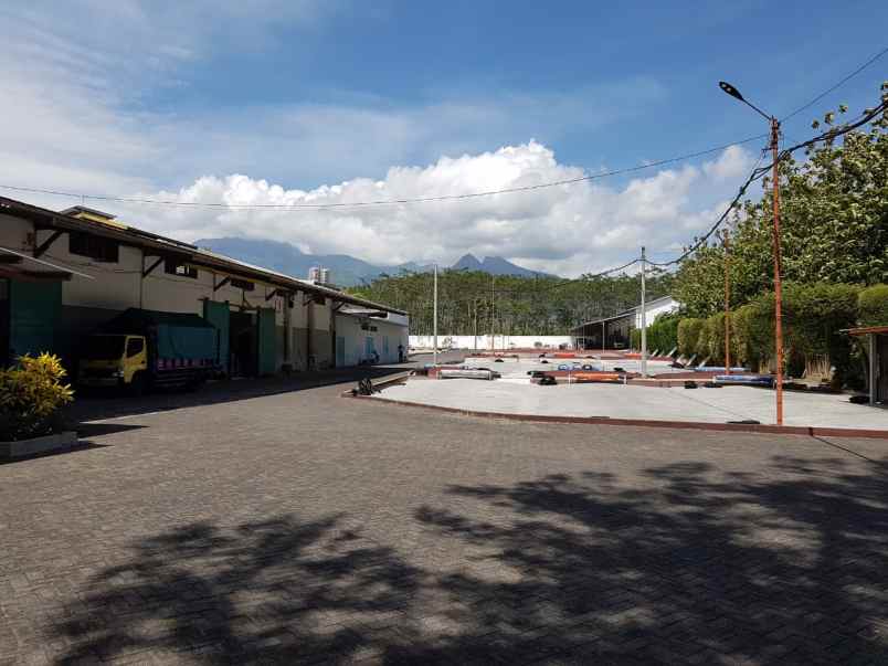 dijual pabrik beras kopi di bondowoso