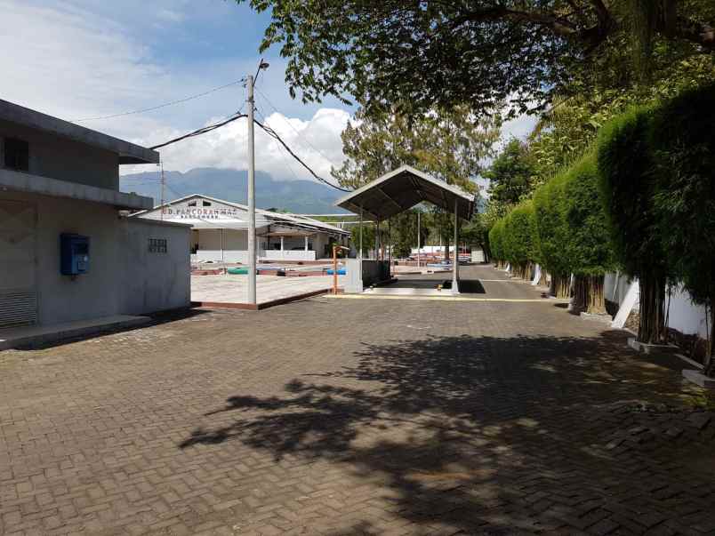 dijual pabrik beras kopi di bondowoso