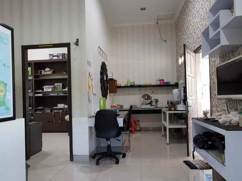 dijual pabrik beras kopi di bondowoso