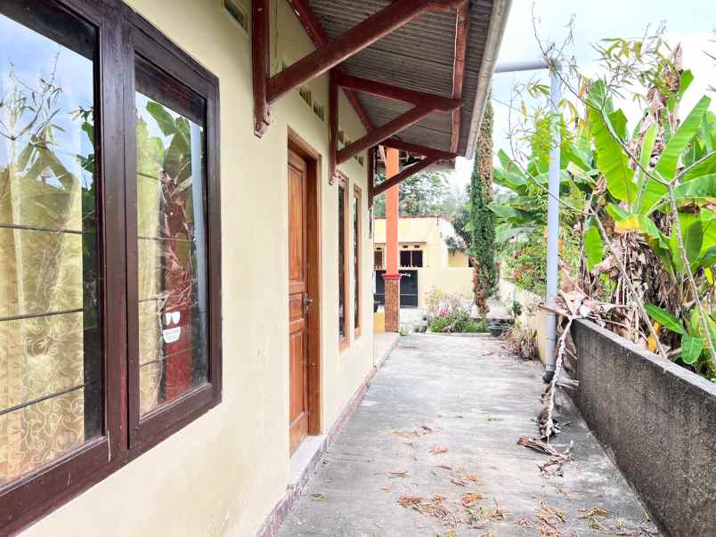 dijual penginapan 387m kawasan wisata kemuning