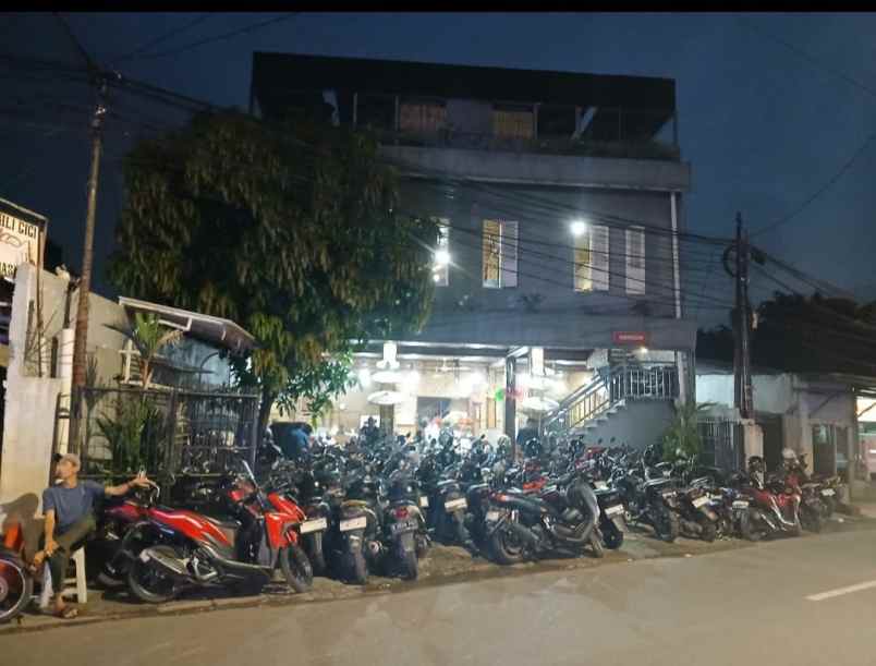 dijual resto ayam mercon ceger jakarta