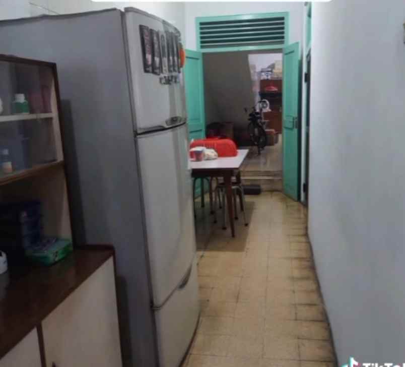 dijual ruko 3 lantai di jl mojopahit mojokerto