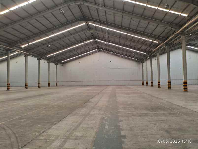 dijual ruko gudang kantor delta silicon lippo cikarang