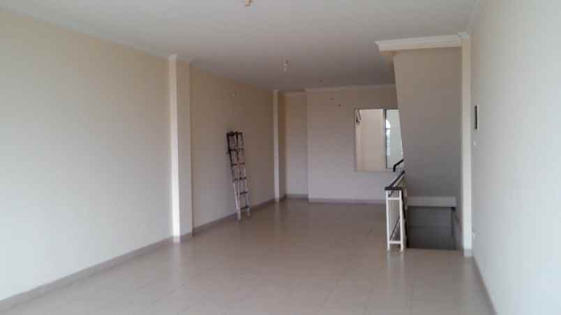 dijual ruko gudang kantor jaka setia