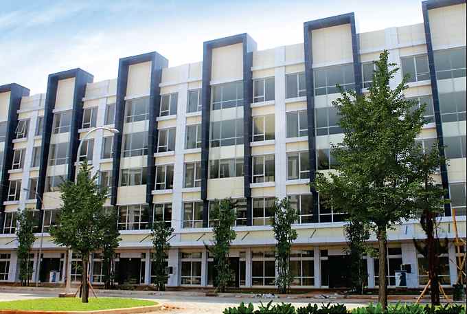 dijual ruko gudang kantor mega office park harapan