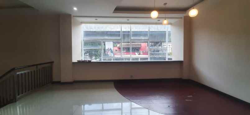 dijual ruko gudang kantor wolter mongsidi 77